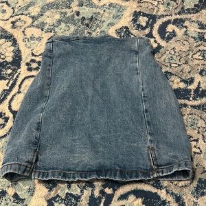 Brandy Melville denim mini skirt